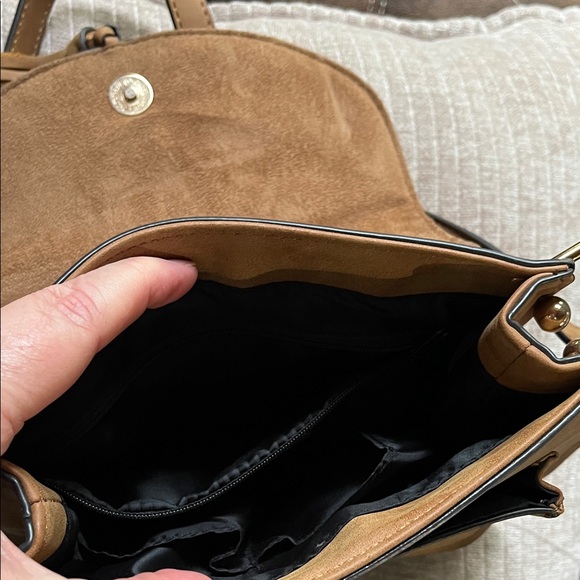 Tan Leather Crossbody Bag - Picture 2 of 3